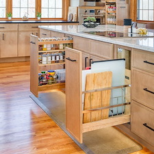 Biophilic-Charm-meets-Modern-Sophistication 4